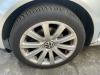 Volkswagen Golf IV (1J1) 2.3 V5 GTI Hjuluppsättning + vinterdäck