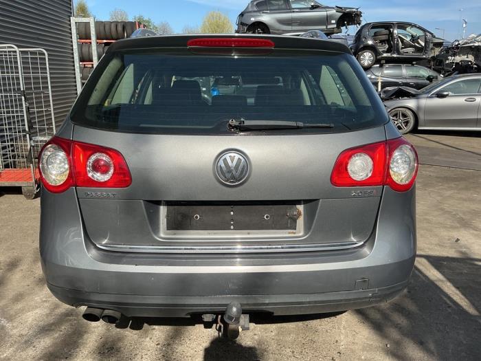 Gebrauchte Unterrahmen Volkswagen Passat Variant (3C5) 2.0 TFSI/TSI 16V Preis € 99,99 Margenregelung angeboten von A-Team Automotive
