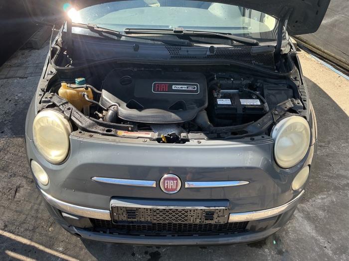 Begagnade Luftfilterhus Fiat 500 (312) 0.9 TwinAir 85 Pris € 29,99 Marginaltabell erbjuds av A-Team Automotive