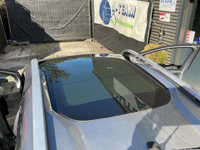 Używane Dach panoramiczny Peugeot 2008 (CU) 1.2 Vti 12V PureTech 82 Cena € 349,99 Procedura marży oferowane przez A-Team Automotive