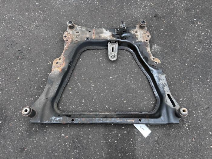 Used Subframe Nissan Juke (F15) 1.6 16V Price € 199,99 Margin scheme offered by A-team Automotive