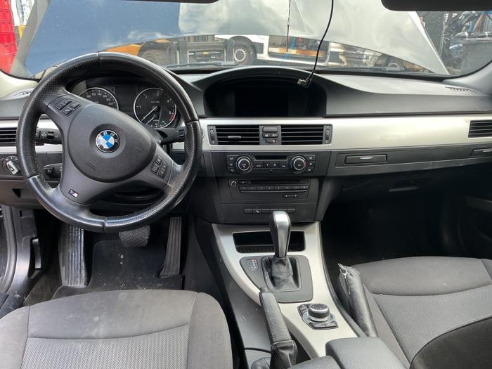 Begagnade Airbagset + modul BMW 3 serie Touring (E91) 318d 16V Pris € 499,99 Marginaltabell erbjuds av A-Team Automotive