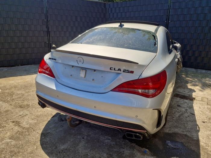 Begagnade Bensinpump Mercedes CLA (117.3) 2.0 CLA-250 Turbo 16V Pris € 149,99 Marginaltabell erbjuds av A-Team Automotive