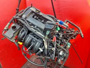 Engine from a Ford Mondeo III 1.8 16V 2006