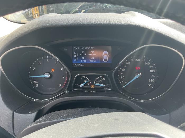 Begagnade Instrumentpanel Ford Focus 3 Wagon 1.5 EcoBoost 16V 150 Pris € 89,99 Marginaltabell erbjuds av A-Team Automotive