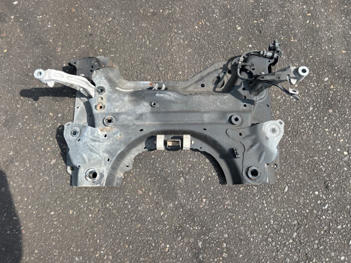Begagnade Underram Peugeot 308 SW (L4/L9/LC/LJ/LR) 1.2 12V e-THP PureTech 130 Pris € 128,99 Marginaltabell erbjuds av A-team Automotive
