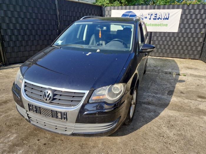 Begagnade Front Volkswagen Touran (1T1/T2) 1.4 16V TSI 140 Pris € 149,99 Marginaltabell erbjuds av A-Team Automotive