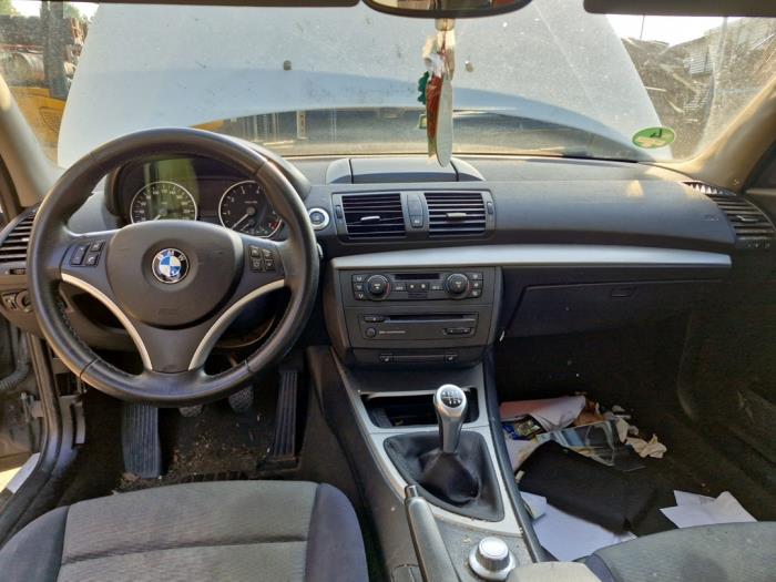 Begagnade Airbagset + modul BMW 1 serie (E87/87N) 116i 1.6 16V Pris € 349,99 Marginaltabell erbjuds av A-Team Automotive