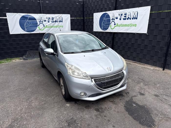 Motor Peugeot 208 I (CA/CC/CK/CL), 2012 / 2019 1.2 Vti 12V PureTech 82, Fließheck, Benzin, 1.199cc, 60kW (82pk), FWD, EB2F; HMZ, 2012-03 / 2019-12, CAHMZ; CCHMZ (Gebraucht)