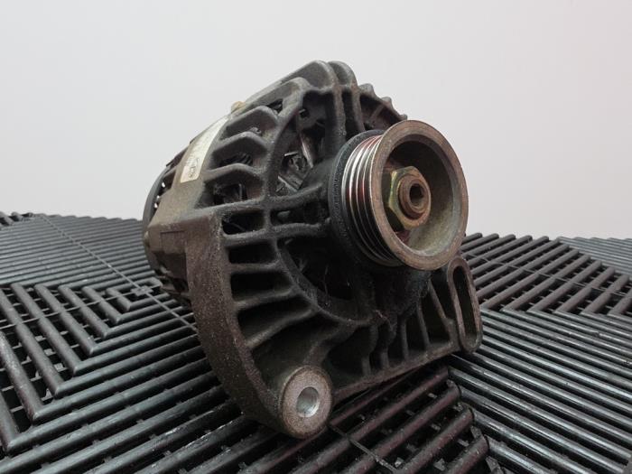 Begagnade Dynamo Fiat Panda (169) 1.2 Fire Pris € 19,99 Marginaltabell erbjuds av A-Team Automotive