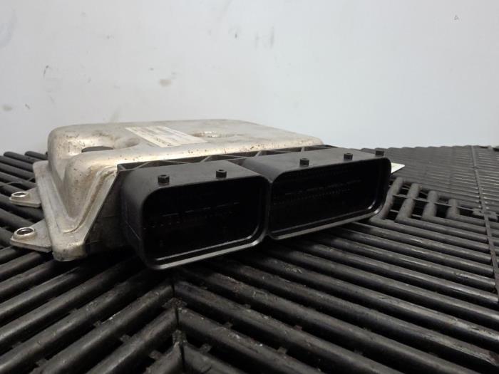 Engine management computer from a Fiat 500 (312) 0.9 TwinAir 85 2012