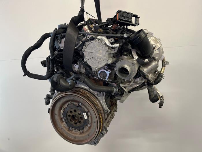 Engine from a Volkswagen Golf VIII (CD1) 2.0 GTI 16V 2021