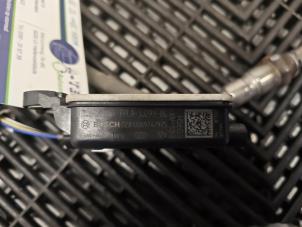 Nox Sensor van een Volkswagen Golf V (1K1) 1.6 FSI 16V 2005