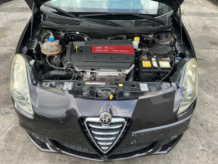 Motor Alfa Romeo Giulietta (940), 2010 / 2020 1.4 TB 16V MultiAir, Fließheck, Benzin, 1.368cc, 125kW (170pk), FWD, 940A2000, 2010-04 / 2018-10, 940FXB (Gebraucht)