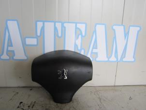Used Left airbag (steering wheel) Peugeot 206 Price € 15,00 Margin scheme offered by A-Team Automotive Rotterdam