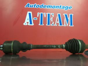 Usagé Arbre de transmission avant gauche Fiat Scudo (220Z) 1.9 D Prix € 49,99 Règlement à la marge proposé par A-Team Automotive Rotterdam