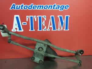 Usagé Moteur + mécanisme d'essuie glace Ford Escort 6 (AAL/ABL) 1.6 16V Prix € 49,99 Règlement à la marge proposé par A-Team Automotive Rotterdam