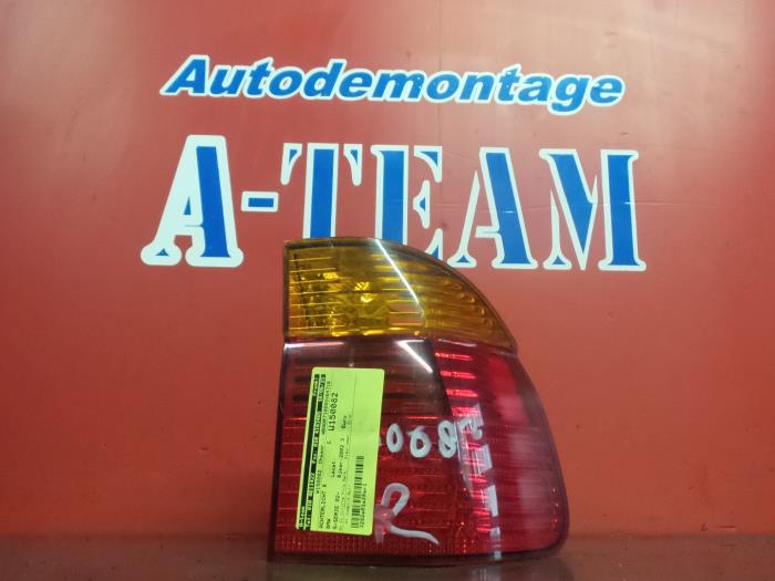 Taillight, right from a BMW 5 serie Touring (E39) 520d 16V 2002