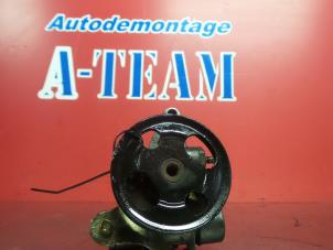 Used Power steering pump Daihatsu Sirion/Storia (M1) 1.0 12V DVVT Price € 39,99 Margin scheme offered by A-Team Automotive