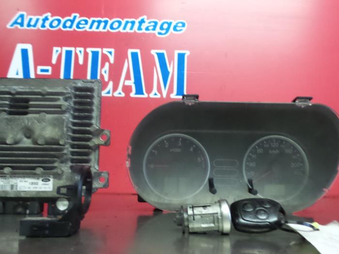 Used Engine management computer Ford Fiesta 5 (JD/JH) 1.4 TDCi Price € 69,99 Margin scheme offered by A-Team Automotive