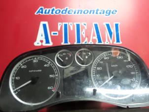 Used Instrument panel Peugeot 307 Break (3E) 2.0 HDi 90 Price € 69,99 Margin scheme offered by A-Team Automotive Rotterdam