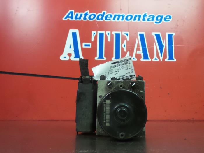 Begagnade ABS-pump Volkswagen Golf Pris € 29,99 Marginaltabell erbjuds av A-Team Automotive