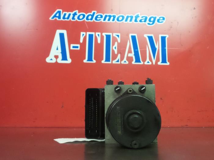 Used ABS pump Volkswagen Golf IV (1J1) 1.9 TDI 100 Price € 29,99 Margin scheme offered by A-Team Automotive