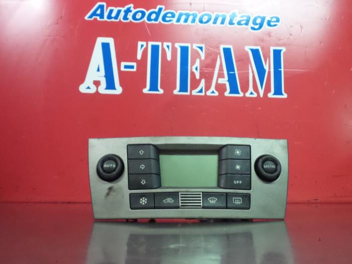 Climatronic Panel van een Fiat Stilo (192A/B) 2.4 20V Abarth 3-Drs. 2003