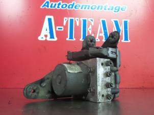 Used ABS pump Renault Scenic Price € 69,99 Margin scheme offered by A-Team Automotive