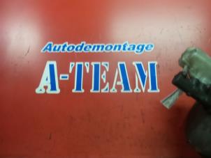 Used Master cylinder Mercedes Vito (638.1/2) 2.2 CDI 110 16V Price € 39,99 Margin scheme offered by A-Team Automotive Rotterdam