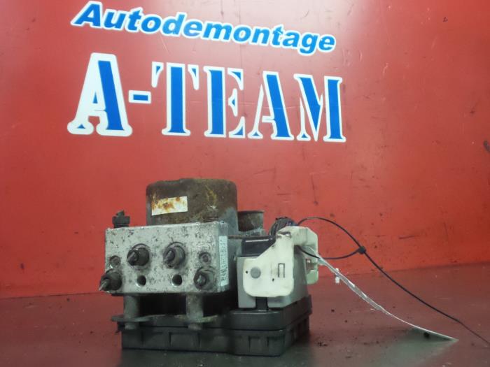 Begagnade ABS-pump Mazda 6 Sportbreak (GY19/89) 2.0 CiDT 16V Pris € 69,99 Marginaltabell erbjuds av A-Team Automotive