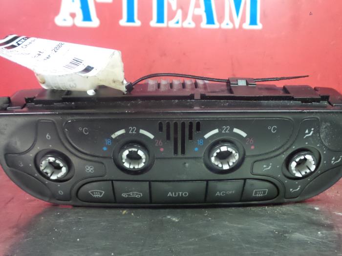 Begagnade Klimatpanel Mercedes C-Klasse Pris € 29,99 Marginaltabell erbjuds av A-Team Automotive