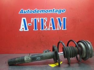 Used Front shock absorber, right BMW 3 serie (E46/4) 320d 16V Price € 49,99 Margin scheme offered by A-Team Automotive Rotterdam