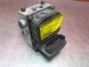 ABS pump from a Fiat Stilo (192A/B) 1.8 16V 3-Drs. 2002