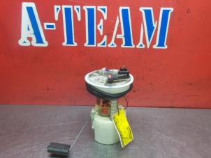 Usados Bomba de gasolina Ford Fiesta 5 (JD/JH) 1.3 Precio € 49,99 Norma de margen ofrecido por A-Team Automotive Rotterdam