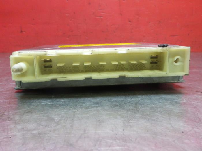 Automatic gearbox computer from a Volvo V70 (SW) 2.4 T 20V AWD 2001