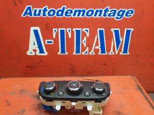 Used Heater control panel Renault Clio IV (5R) 1.5 Energy dCi 90 FAP Price € 99,99 Margin scheme offered by A-Team Automotive Rotterdam