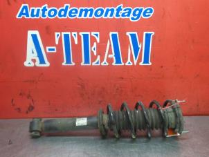 Used Front shock absorber, right Peugeot 407 SW (6E) 1.6 HDiF 16V Price € 49,99 Margin scheme offered by A-Team Automotive