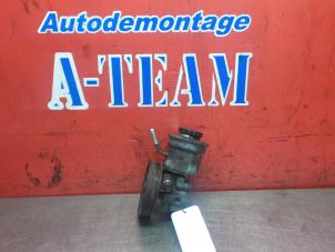 Used Power steering pump Toyota Avensis Wagon (T25/B1E) 2.2 D-4D 16V Price € 69,99 Margin scheme offered by A-Team Automotive Rotterdam