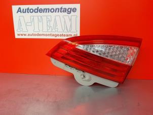 Usagé Feu arrière secondaire droit Ford Mondeo IV Prix € 24,99 Règlement à la marge proposé par A-Team Automotive Rotterdam