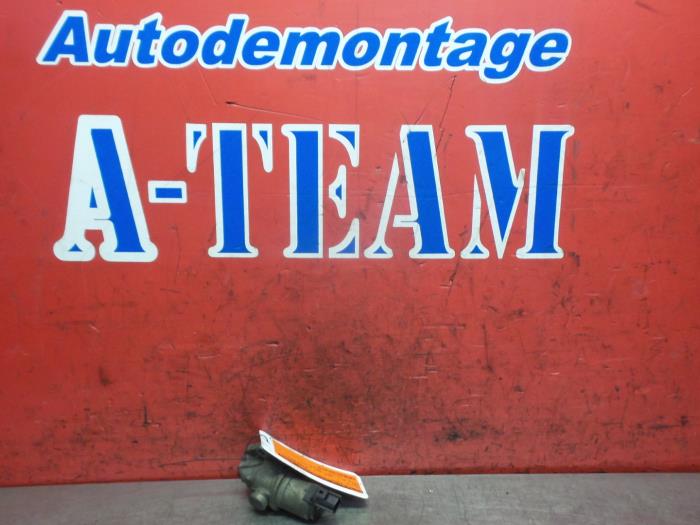 Gebrauchte AGR Ventil Ford Fiesta 4 1.3i Preis € 34,99 Margenregelung angeboten von A-Team Automotive