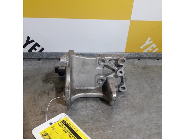 Power steering pump bracket Suzuki Liana 1.6 MPi 16V M16A