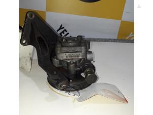 Usagé Pompe direction assistée Suzuki Vitara Cabrio (ET/TA) 2.0i 16V Prix € 75,00 Règlement à la marge proposé par Yellow Parts