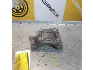 Used Air conditioning bracket Suzuki Grand Vitara II (JT) 2.0 16V Price € 35,00 Margin scheme offered by Yellow Parts