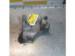 Used Air conditioning bracket Suzuki Grand Vitara I (FT/GT/HT) 2.0 16V Price € 30,00 Margin scheme offered by Yellow Parts