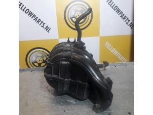 Used Intake manifold Suzuki New Ignis (MH) 1.3 16V Price on request offered by Yellow Parts