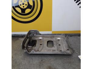 Used Battery box Suzuki Wagon-R+ (RB) 1.2 16V Price € 20,00 Margin scheme offered by Yellow Parts