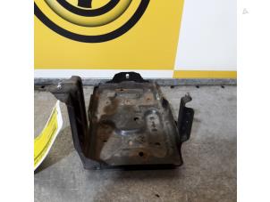 Used Battery box Suzuki Alto (GF) 1.0 12V Price € 25,00 Margin scheme offered by Yellow Parts