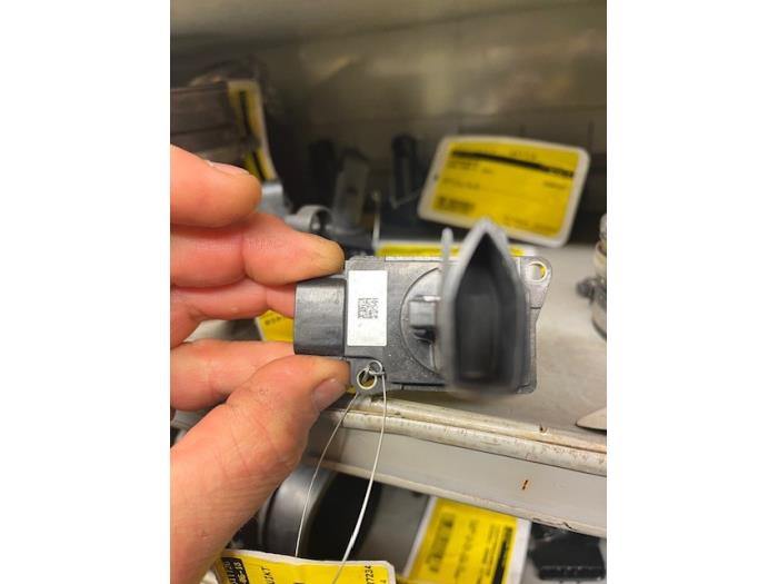 Gebrauchte Luftmassenmesser Suzuki Wagon-R+ (RB) 1.3 16V Preis € 35,00 Margenregelung angeboten von Yellow Parts