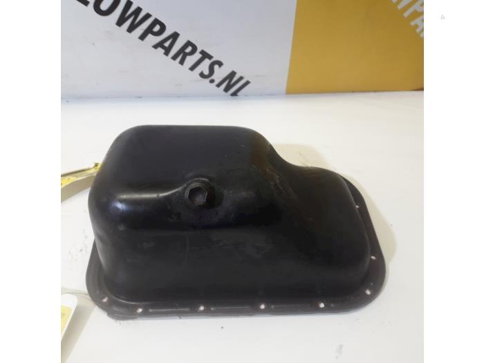 Gebrauchte Ölwanne Suzuki Swift (SF310/413) 1.0 Preis € 30,00 Margenregelung angeboten von Yellow Parts